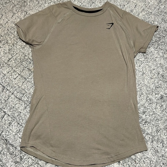 Gymshark Tee and Stringer Bundle - Picture 7 of 10